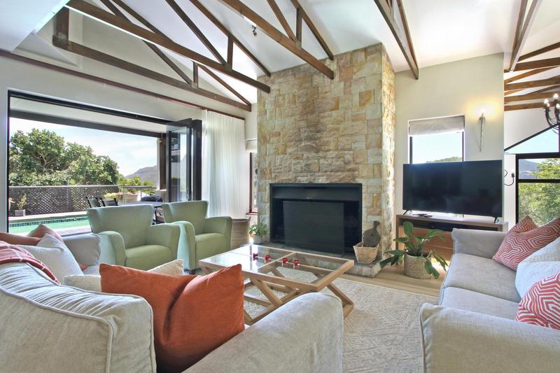 To Let 5 Bedroom Property for Rent in Hout Bay Western Cape